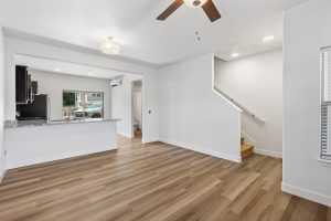 2 BD - Living Room